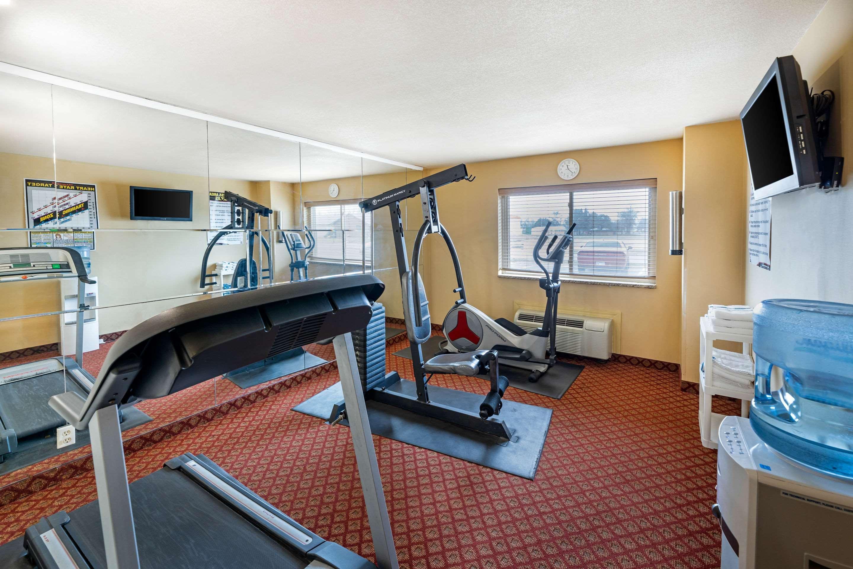 Rodeway Inn South Hutchinson Eksteriør billede